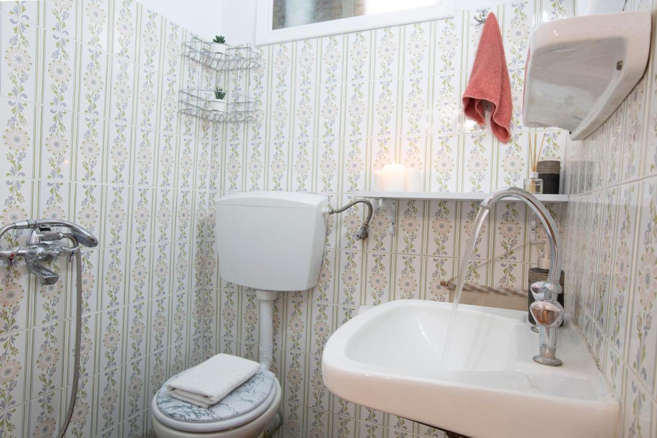 Akratos Wine House Apartment นีดรี ภายนอก รูปภาพ